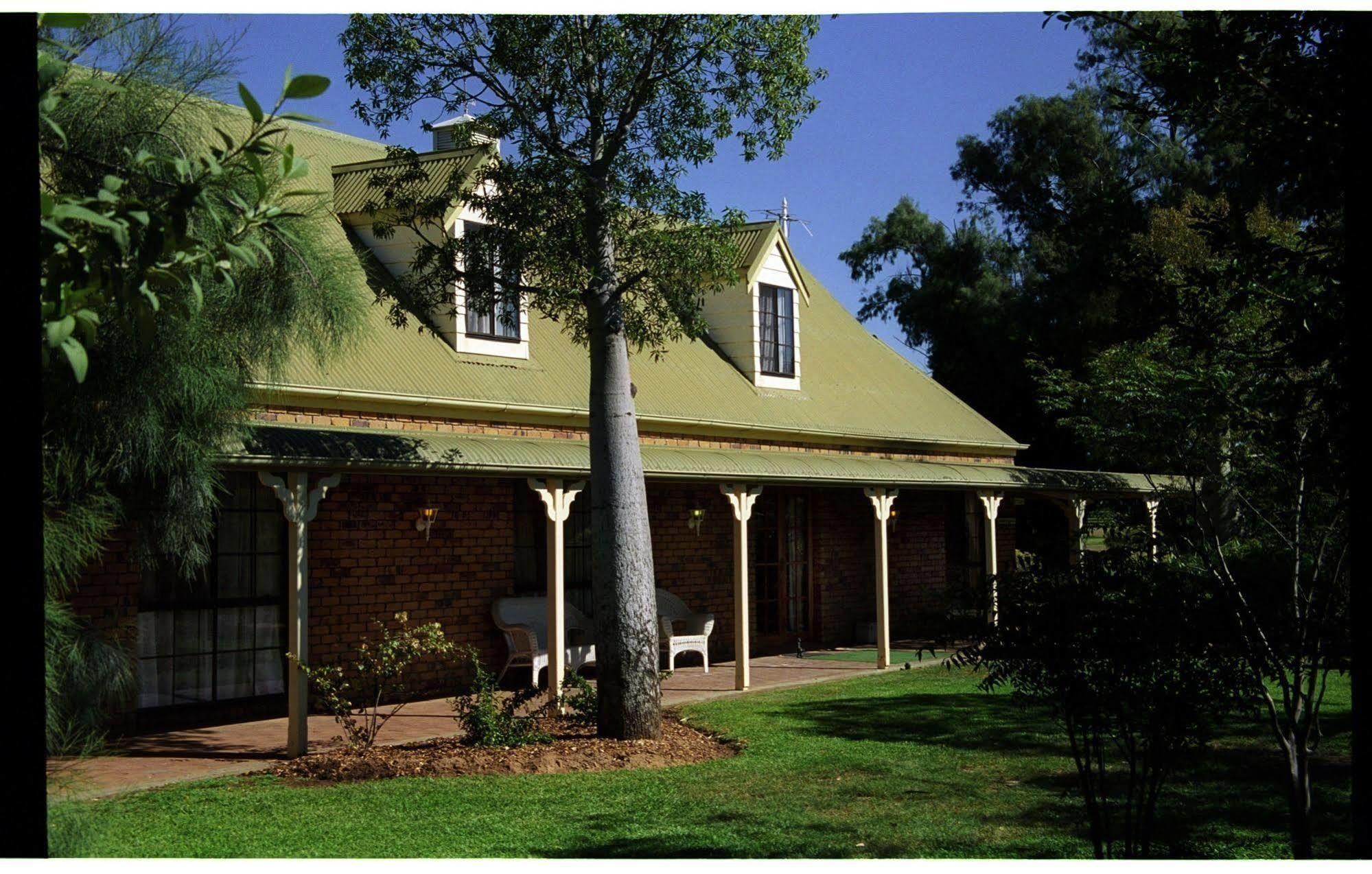 روما Overlander Homestead Motel المظهر الخارجي الصورة